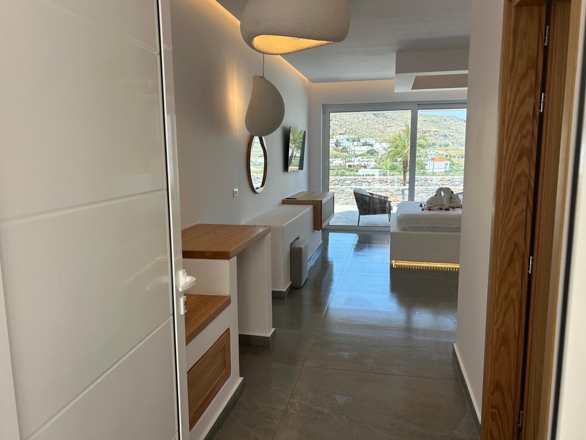 לינדוס Lambis Studios & Apartments מראה חיצוני תמונה